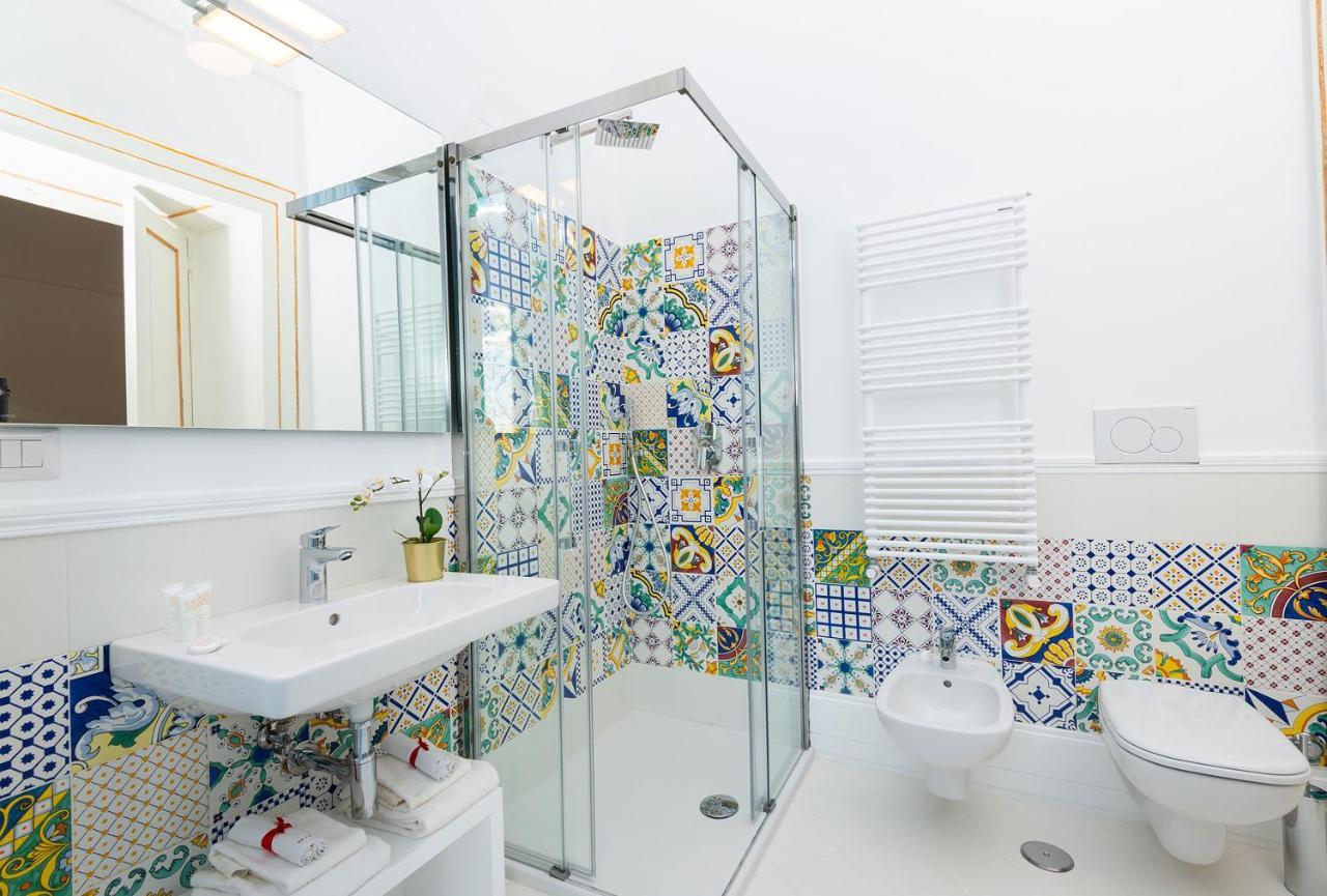 Amore Rentals - Palazzo Della Storia Amalfi Buitenkant foto