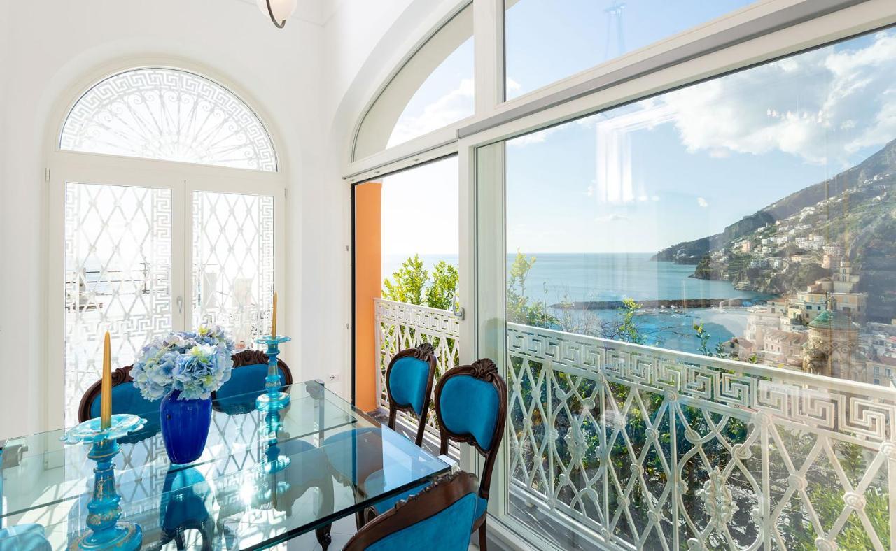 Amore Rentals - Palazzo Della Storia Amalfi Buitenkant foto