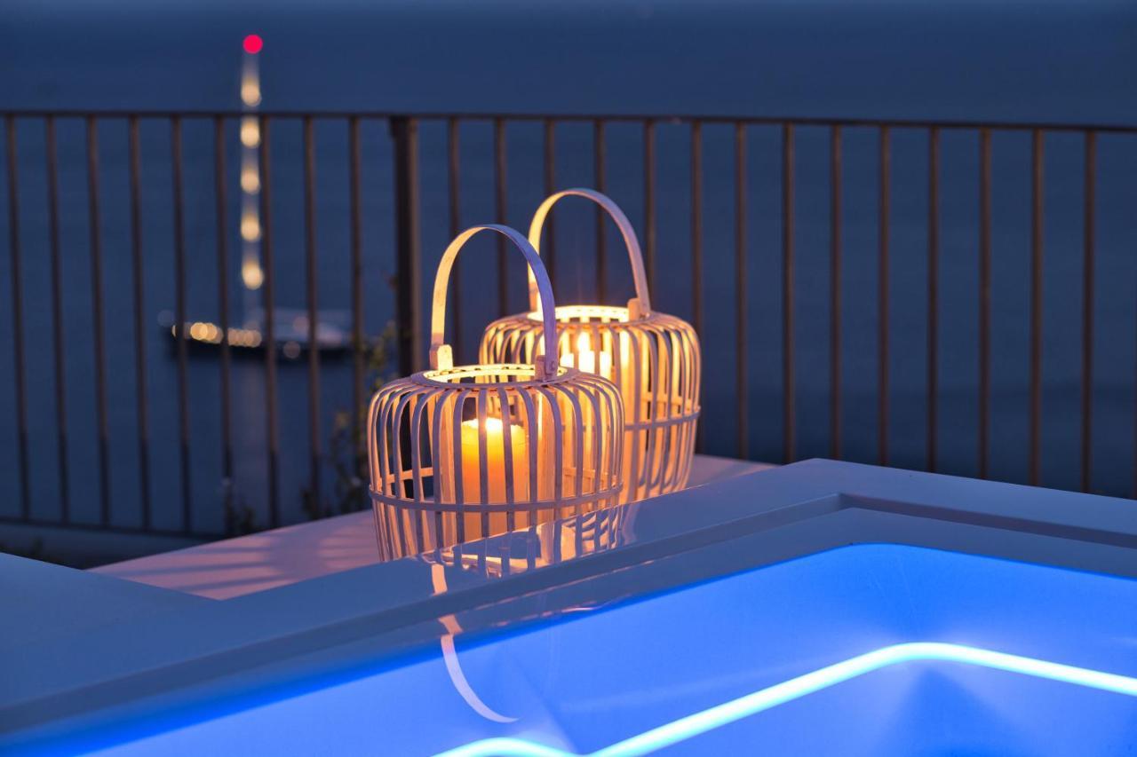 Amore Rentals - Palazzo Della Storia Amalfi Buitenkant foto